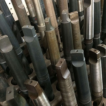 Assortment of Taper Shank Large Diameter Drill bits.jpg