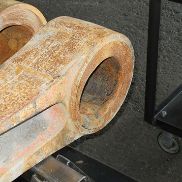 Excavator Linkage Repair Columbia Machine Company 4.jpg