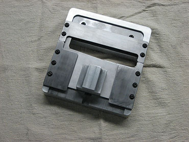 PILL PACK CUTTER FOR THE PHARMACEUTICAL INDUSTRY 1.JPG